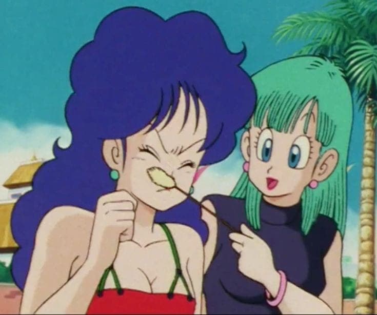 Bulma tickles Lunch