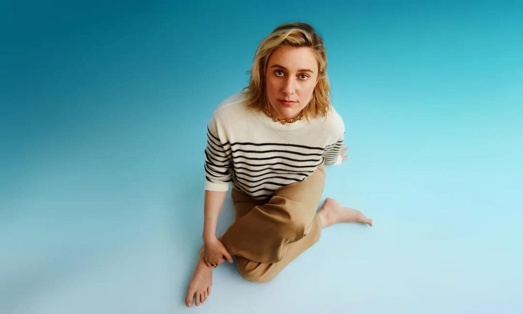 Greta Gerwig feet 3