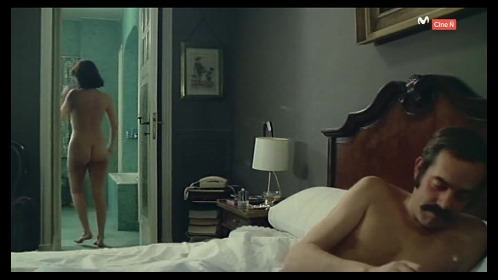 Concha Velasco in "Esposa Y Amante"