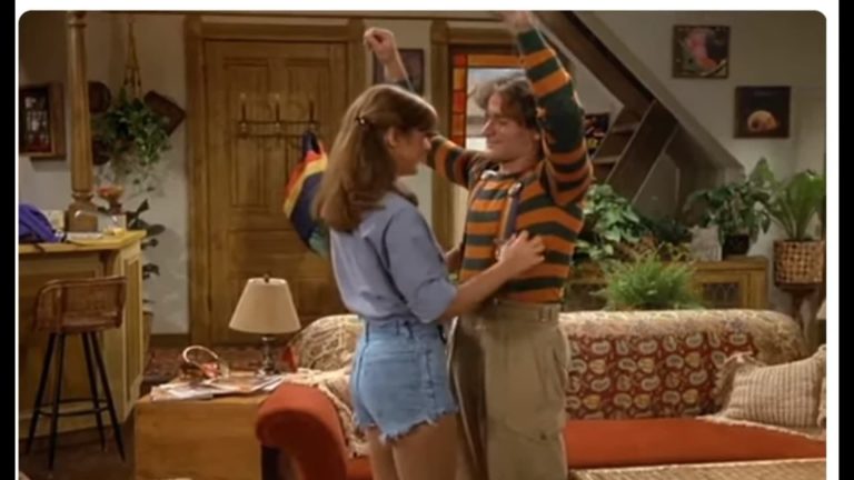 FM Tickle in Mork e Mindy S2E19