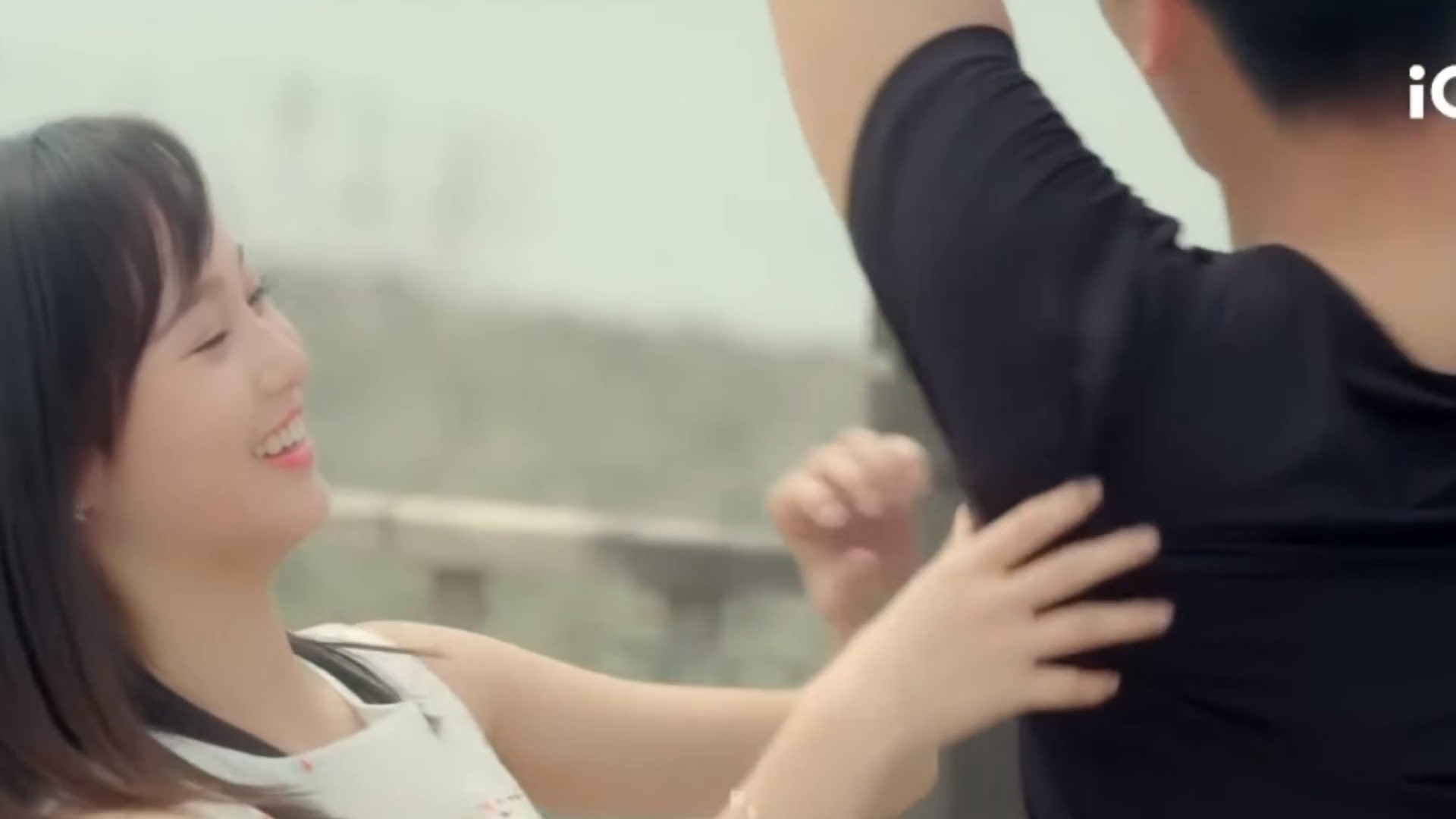 FM Tickle Lonely Lonely Rich Lady 2016