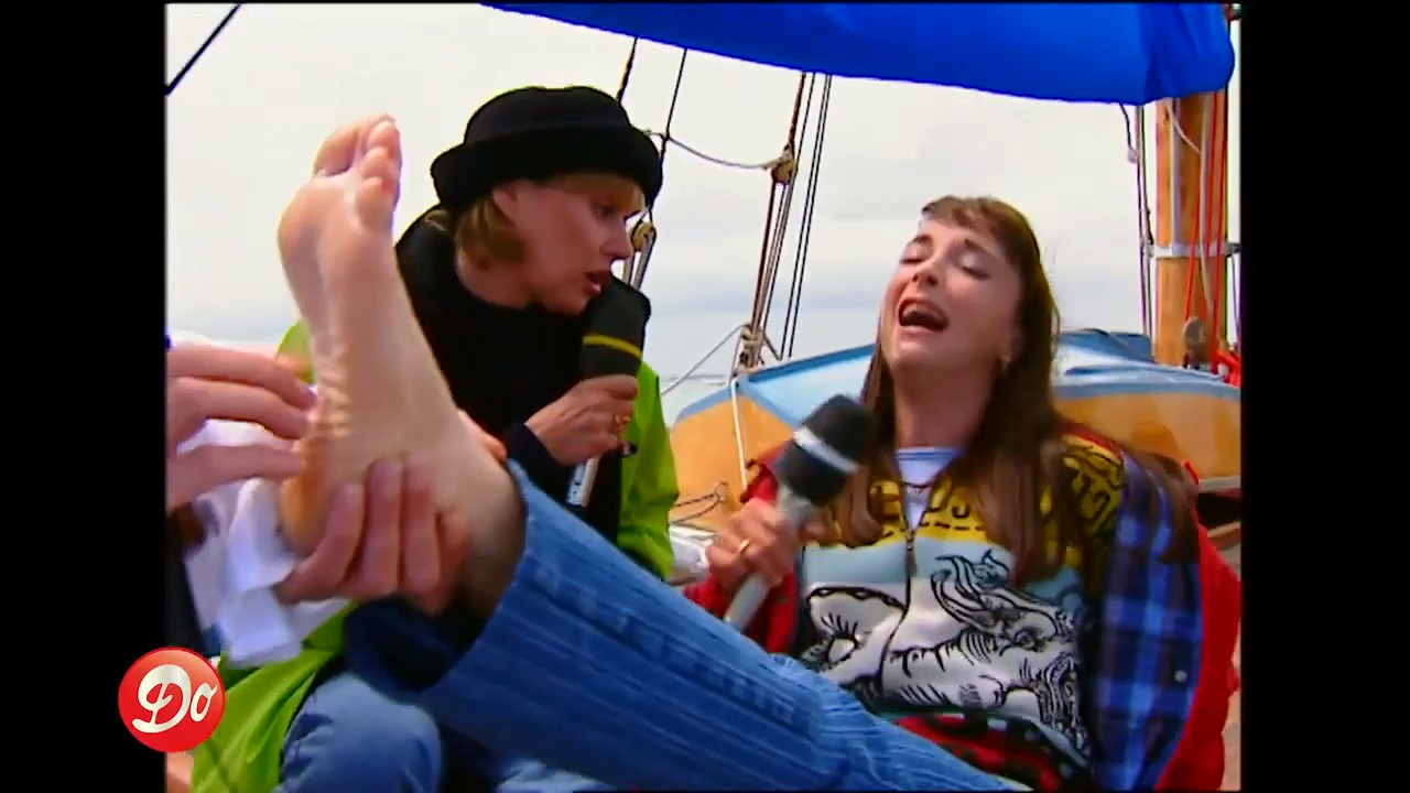 Tickle Ariane Carletti