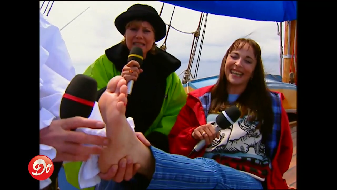 Tickle Ariane Carletti