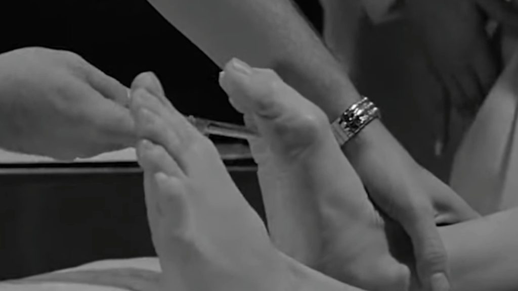Tickle Baibinski Sue Ane Langdon (1964) The New Interns 3
