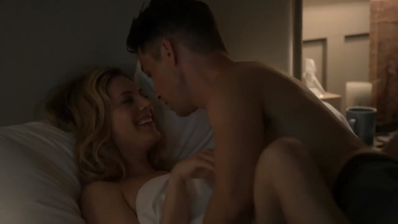 Tickle Katheryn Winnick Big Sky S2X1 9