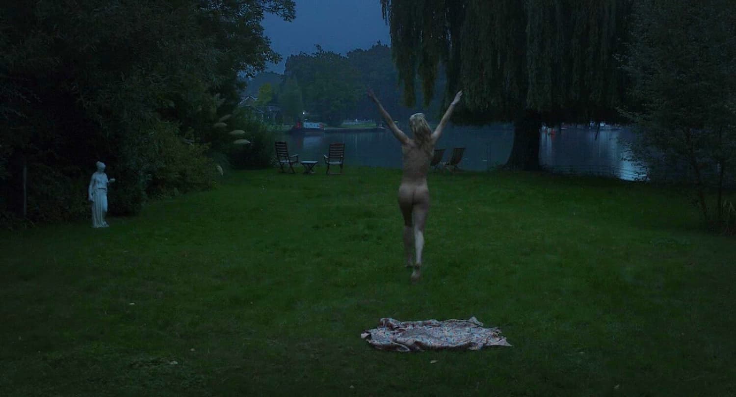 Vanessa Kirby nude - Queen Country 1