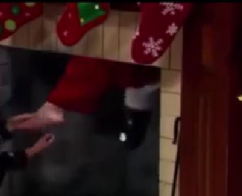 Hope e Faith tickling christmas 