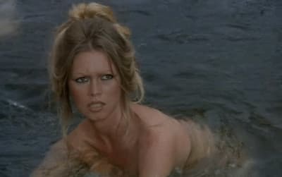 Brigitte Bardot nude - Les Pétroleuses