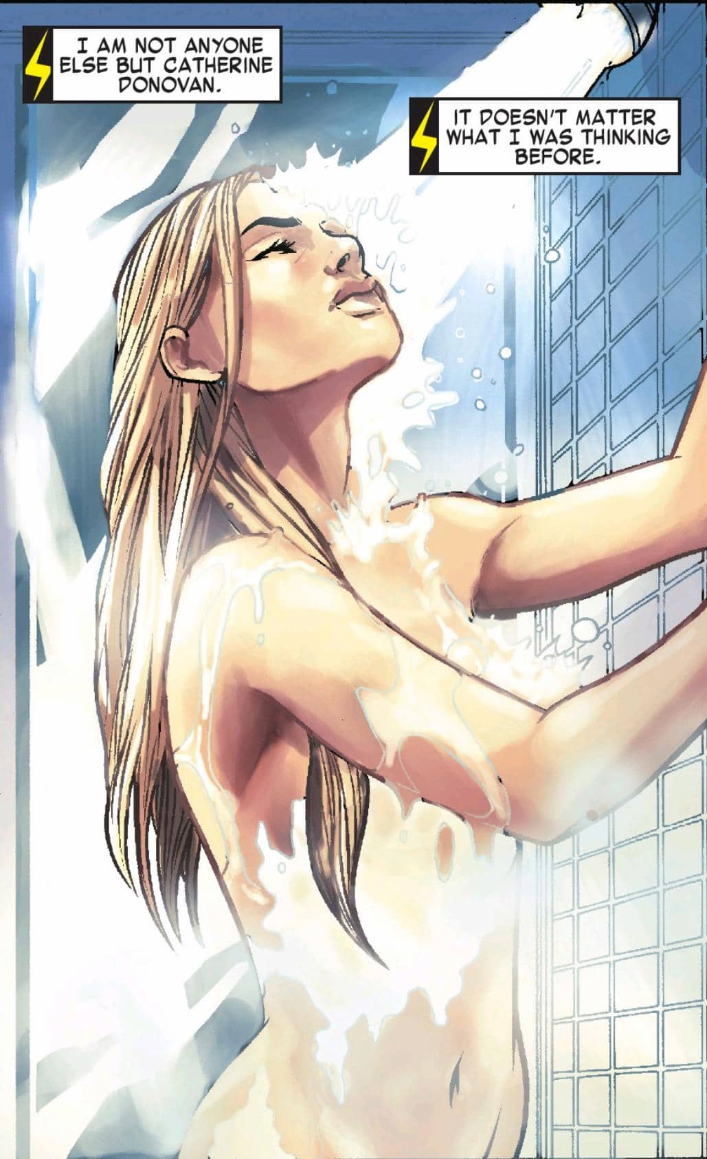 Carol Danvers shower - Ms. Marvel #43