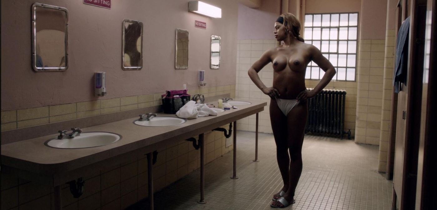 Laverne Cox topless - Orange is the New Black