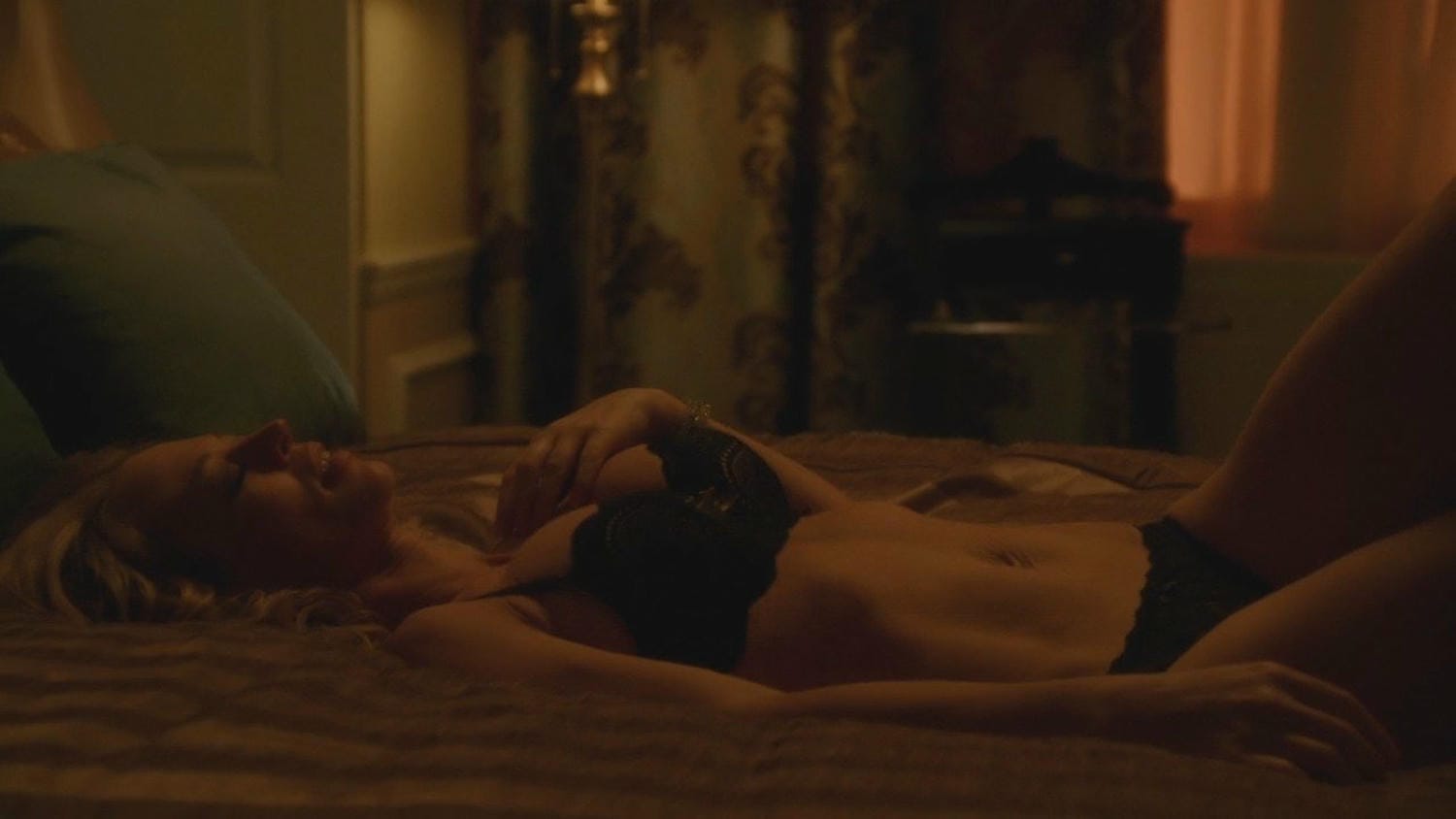 Jeri Ryan - Body of Proof 2