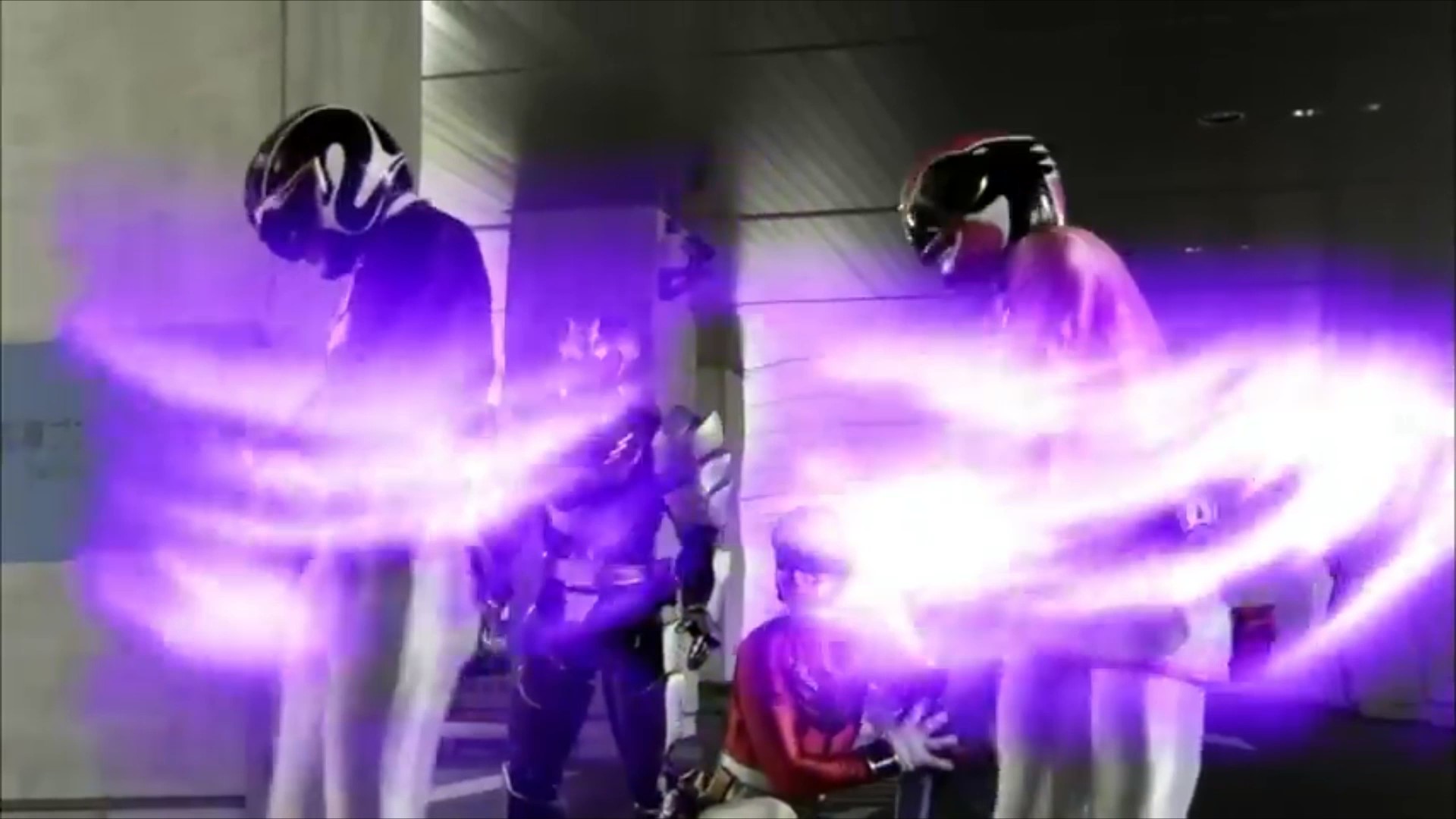 Power Rangers Megaforce (S2X20) tickling 