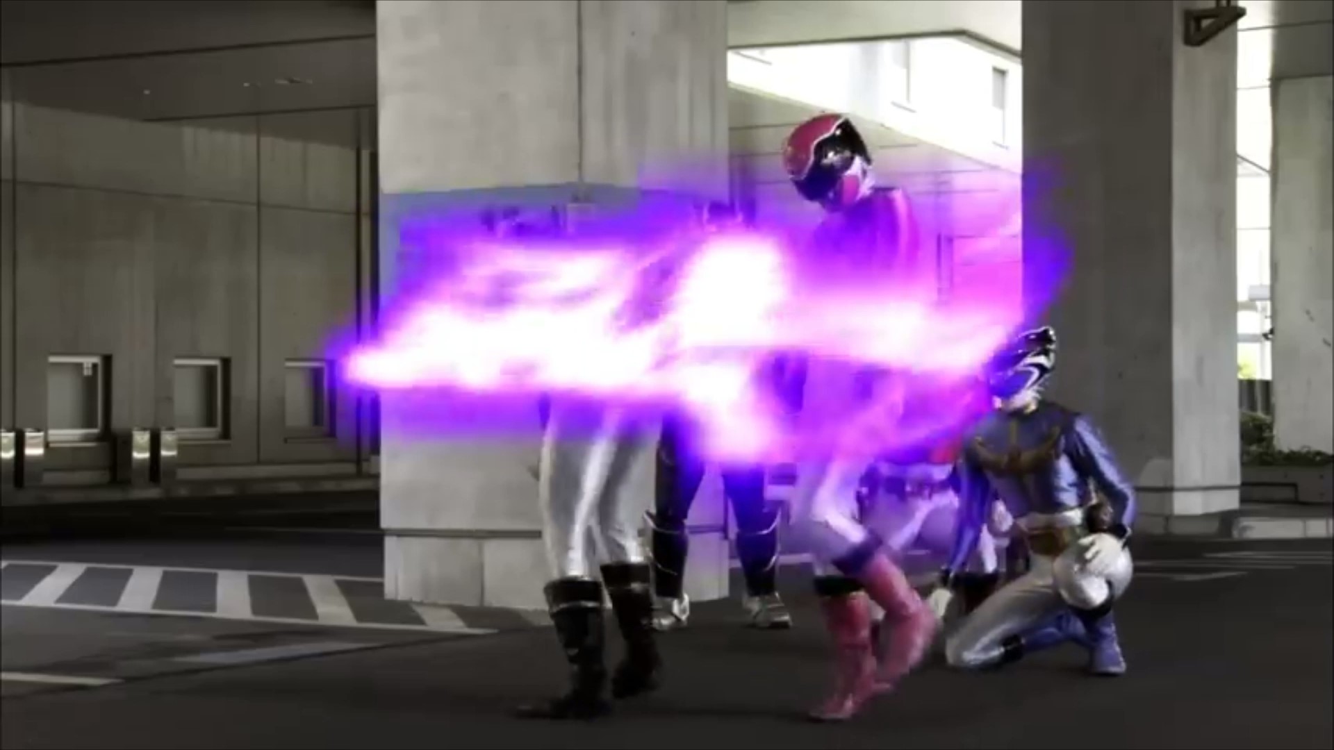 Power Rangers Megaforce (S2X20) tickling 