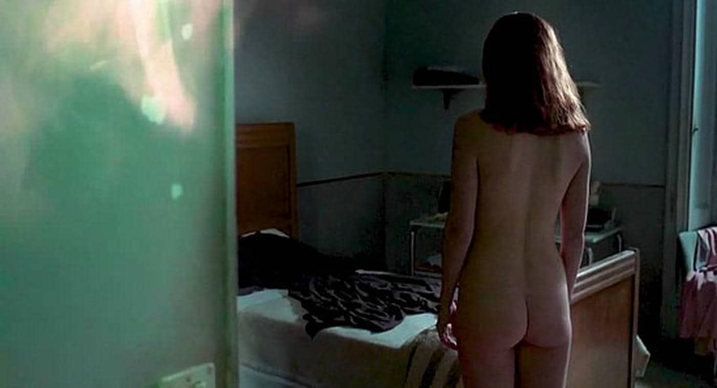 Dakota Johnson nude - Suspiria
