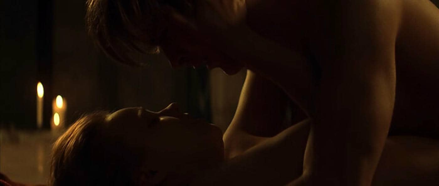 Rachel McAdams sexy - The Notebook