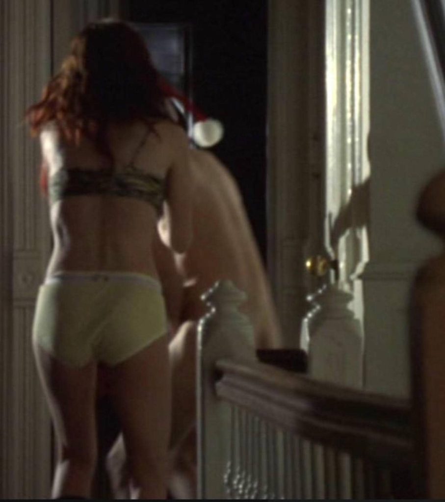 Kathleen Robertson sexy - XX/XY