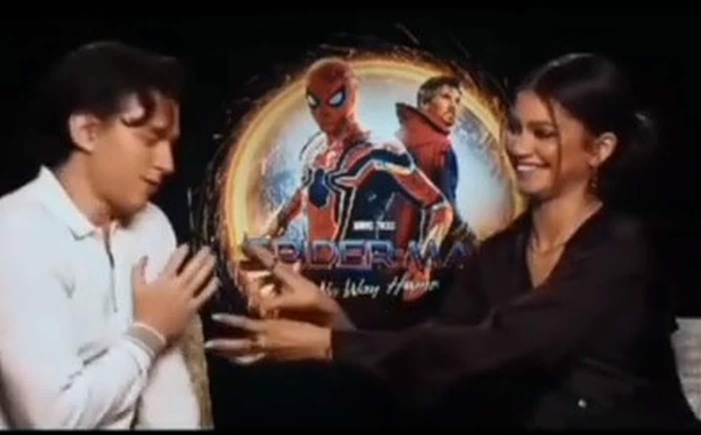 Zendaya tickles Tom Holland