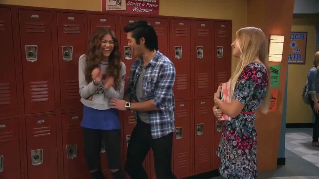 Zendaya tickled - KC Undercover